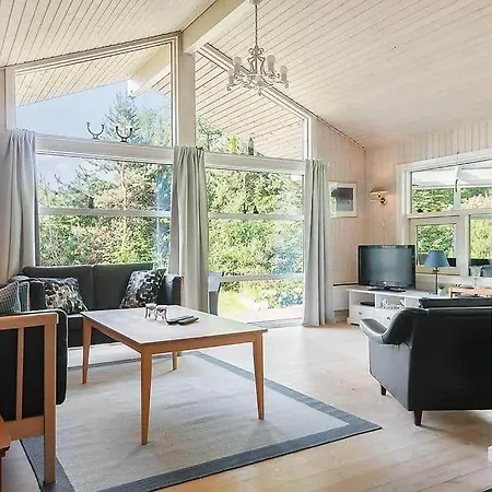 30816-ulfborg-oster-skovvej-67 בית נופש *